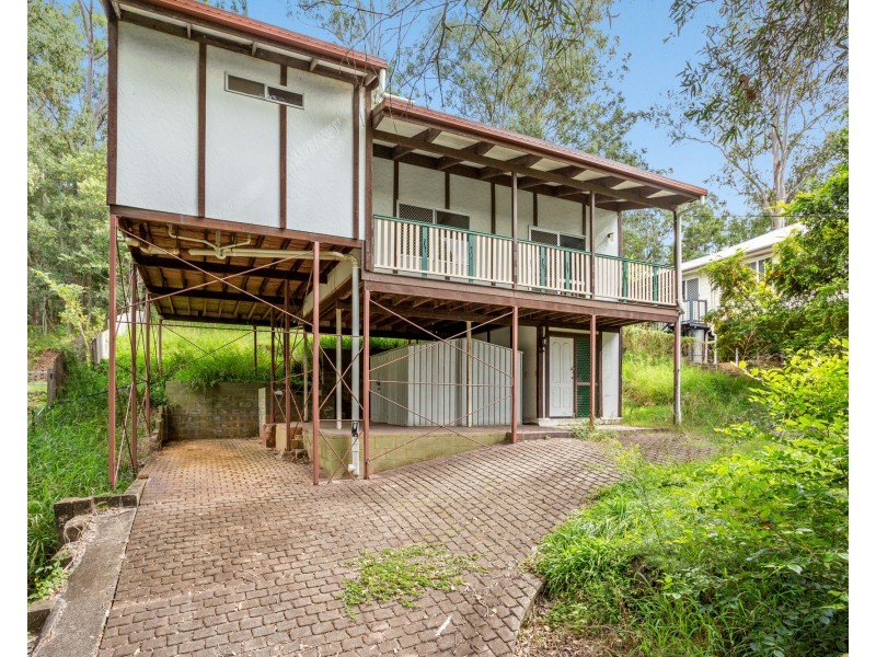 15 Sherwood Crescent, Bellbird Park QLD 4300