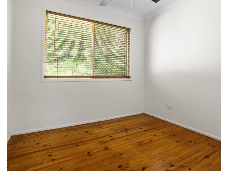 15 Sherwood Crescent, Bellbird Park QLD 4300