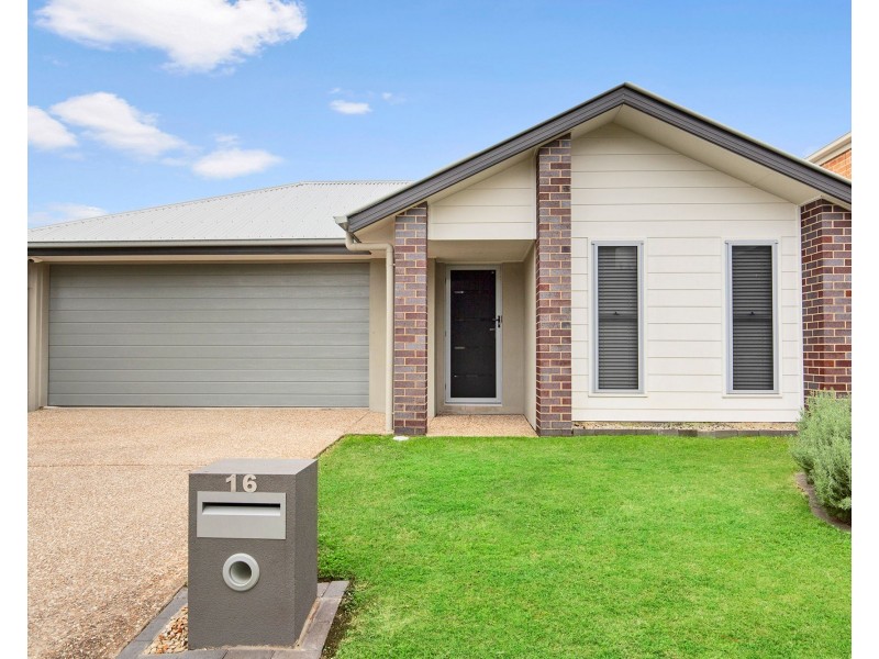16 Hyssop Place, Springfield Lakes QLD 4300