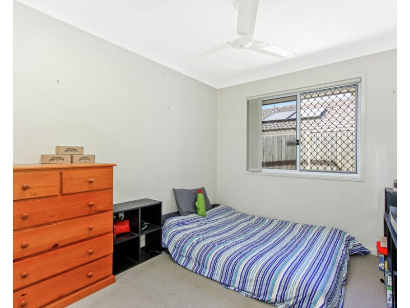 8 Lilly Pilly Street, Heathwood QLD 4110