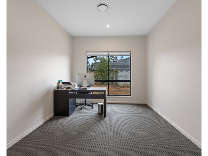 95-97 Jollytail Avenue, New Beith QLD 4124