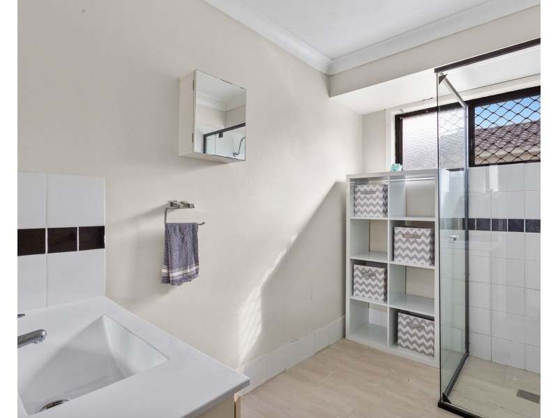 60 David Street, North Booval QLD 4304
