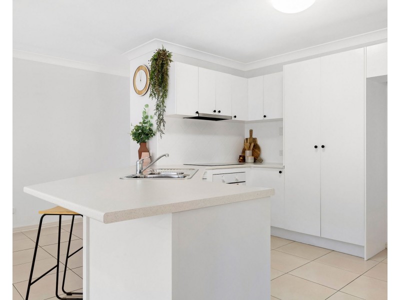 15 Turquoise Crescent, Springfield QLD 4300