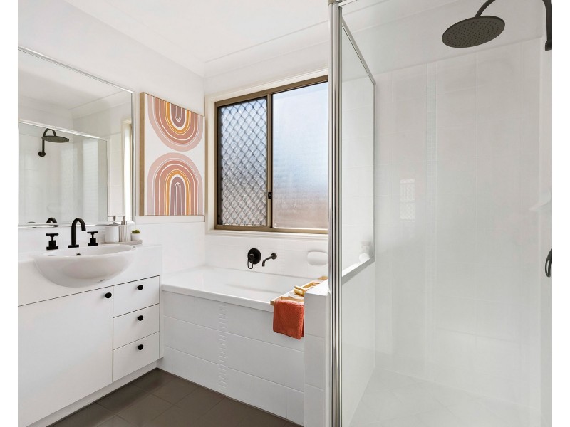 15 Turquoise Crescent, Springfield QLD 4300