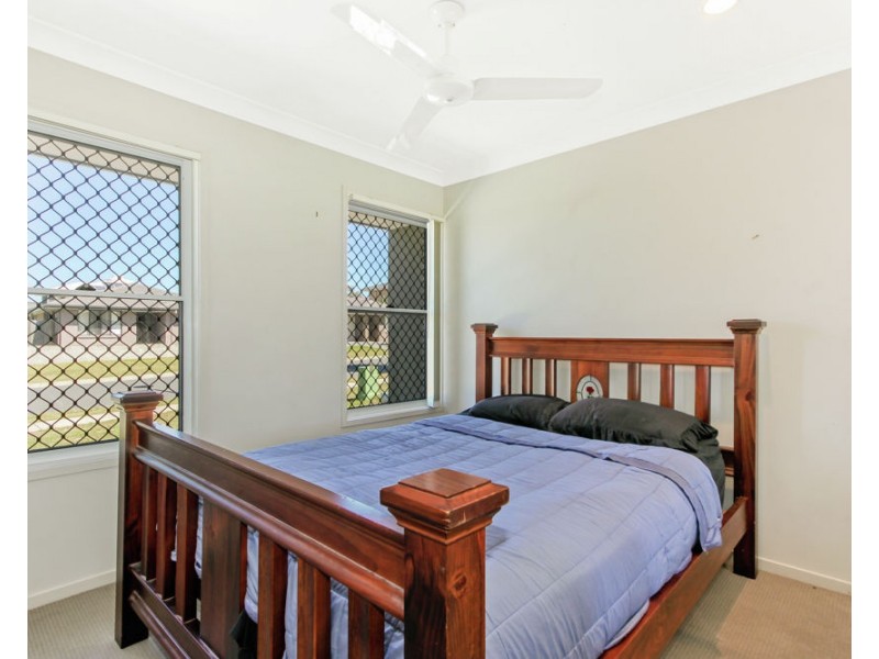 8 Lilly Pilly Street, Heathwood QLD 4110