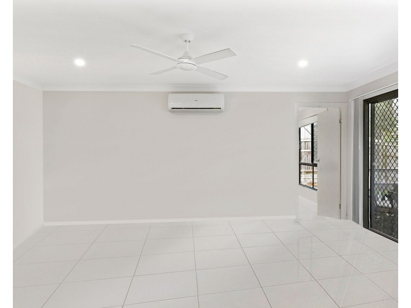 6 Byron Close, Redbank Plains QLD 4301