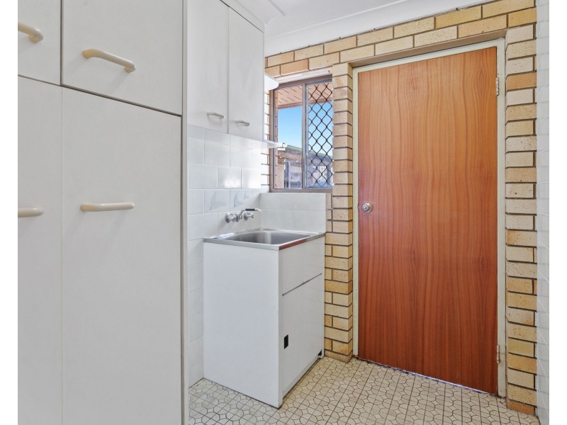 12 Enford Street, Hillcrest QLD 4118