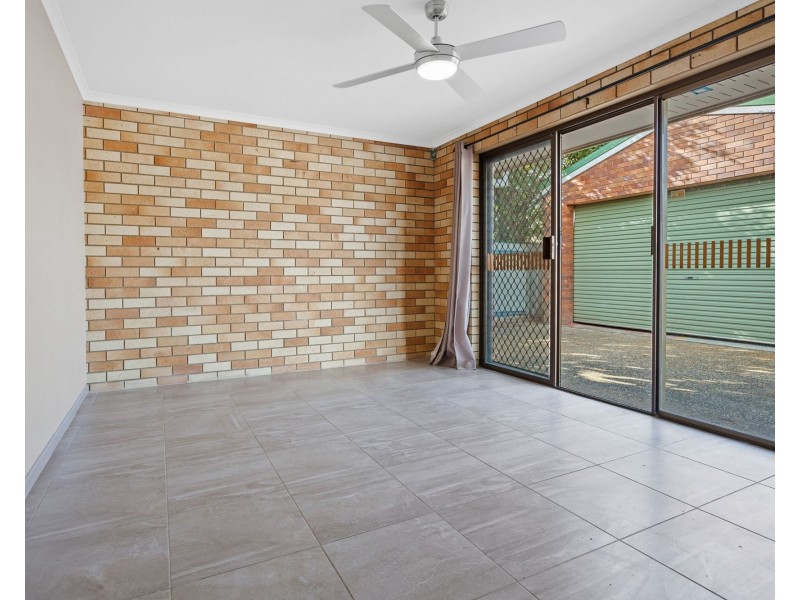 12 Enford Street, Hillcrest QLD 4118