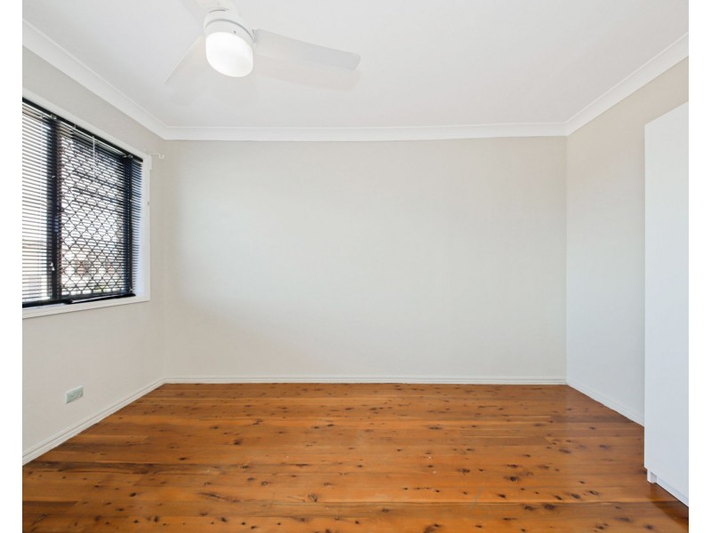 3 Monterey Court, Broadbeach Waters QLD 4218