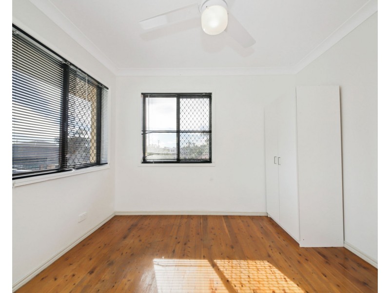 3 Monterey Court, Broadbeach Waters QLD 4218