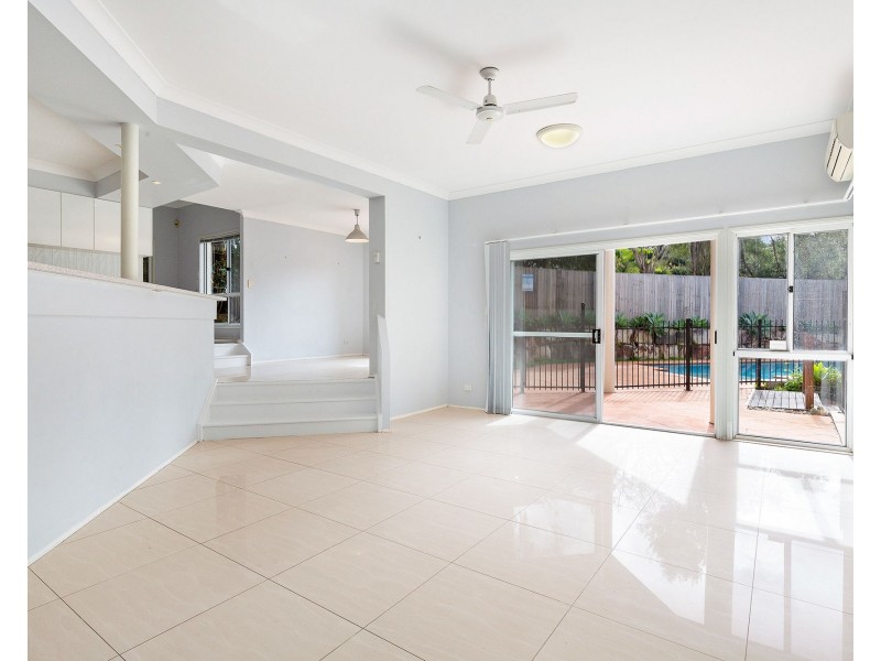 29 Mukurta Street, Chapel Hill QLD 4069