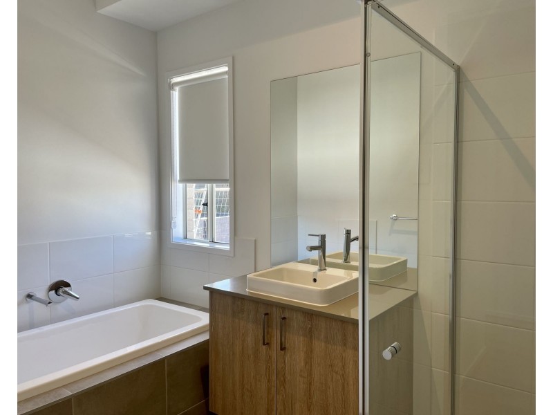 5 Citrus Street, Greenbank QLD 4124