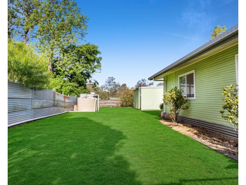 25 Bottomley Street, Brassall QLD 4305
