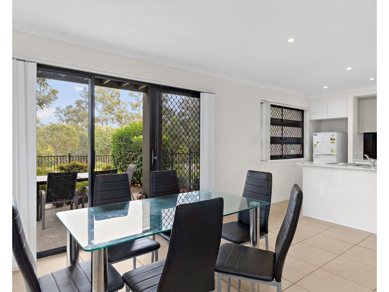 2/66 Grande Avenue, Springfield Lakes QLD 4300