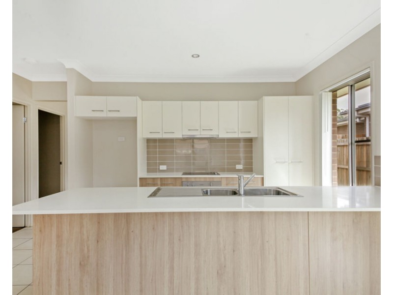 6 Radmila Court, Bellbird Park QLD 4300