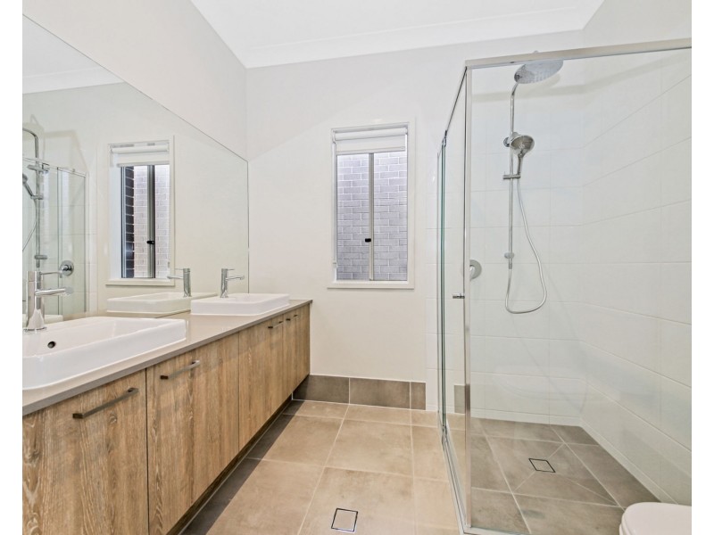 58 Olive Avenue, Greenbank QLD 4124