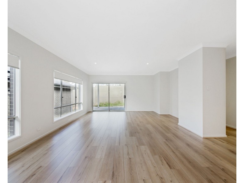 58 Olive Avenue, Greenbank QLD 4124