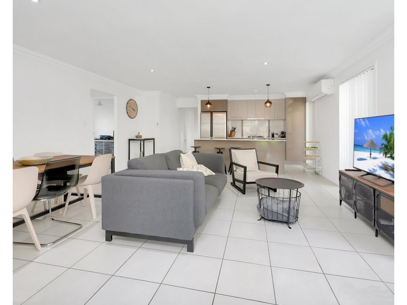 5 Laguna Crescent, Springfield Lakes QLD 4300