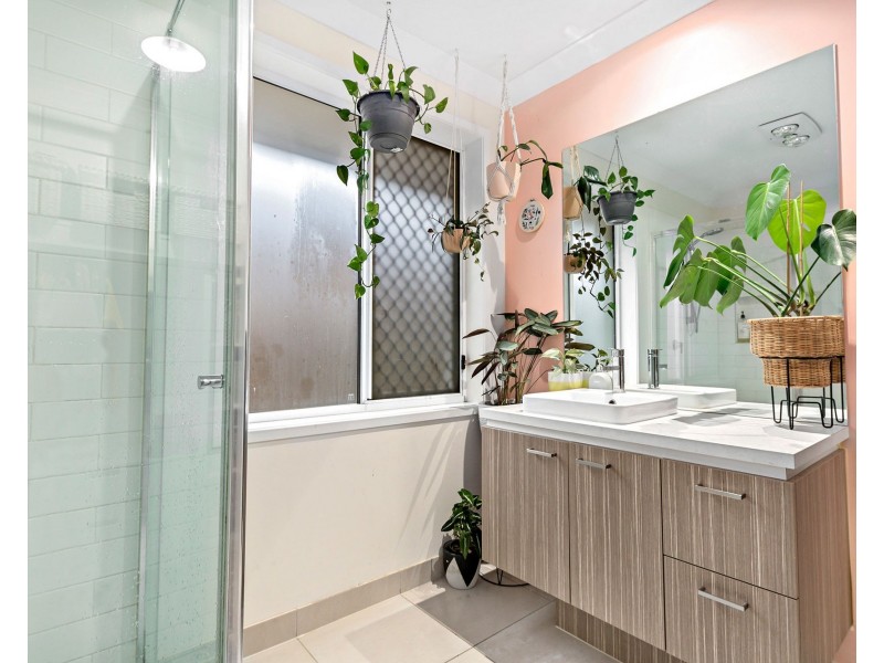 37 McMonagle Crescent, Bellbird Park QLD 4300