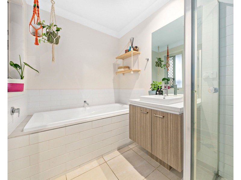 37 McMonagle Crescent, Bellbird Park QLD 4300