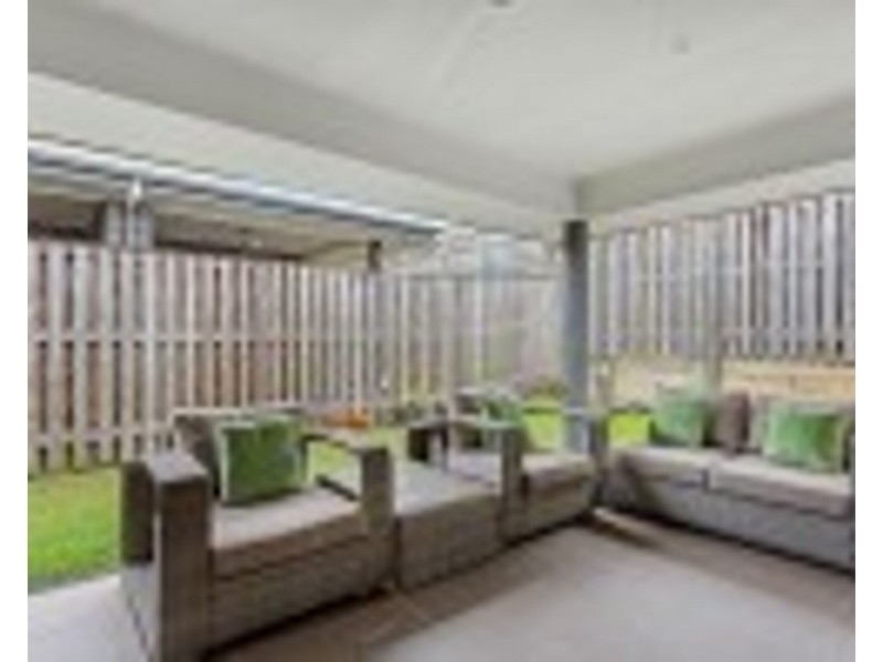 99 Brittains Rd, Augustine Heights QLD 4300