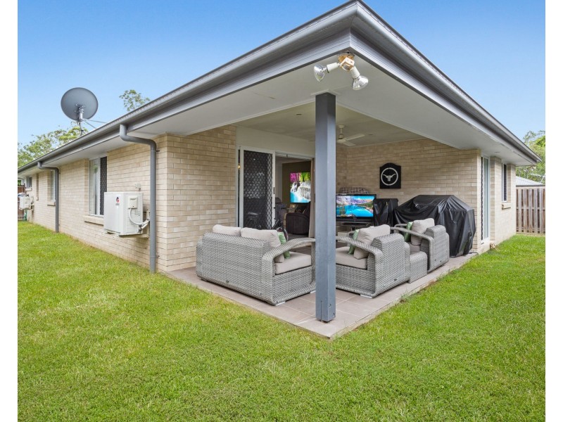 99 Brittains Rd, Augustine Heights QLD 4300