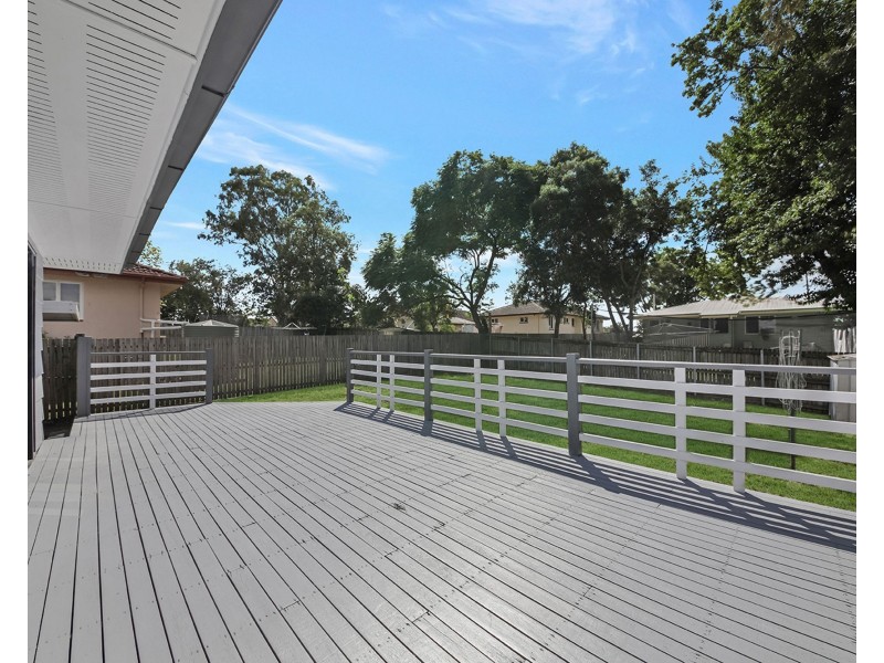 7 Sturt Street, Leichhardt QLD 4305