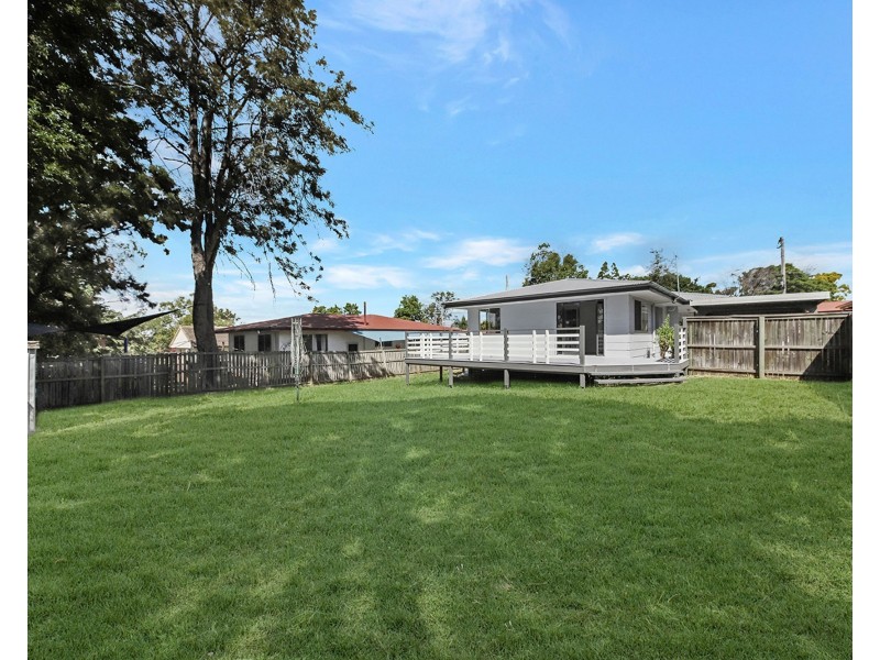 7 Sturt Street, Leichhardt QLD 4305
