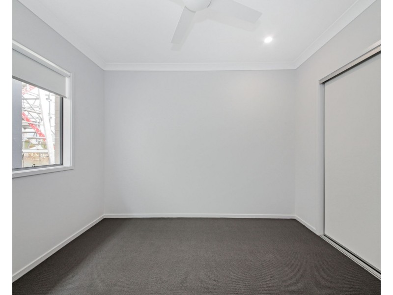 9 Cycad Street, Park Ridge QLD 4125