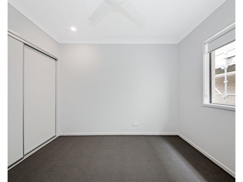 9 Cycad Street, Park Ridge QLD 4125
