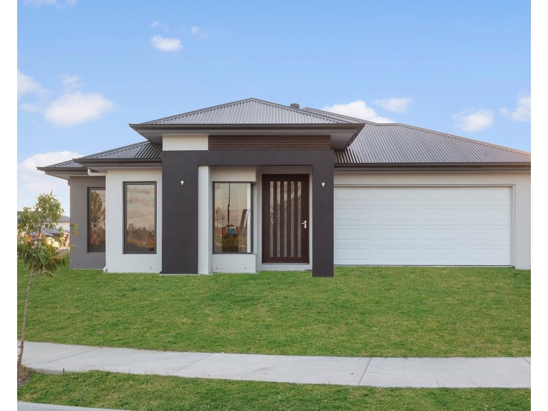 36 Guroman Drive, Greenbank QLD 4124