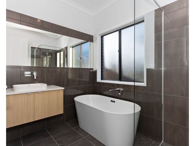 36 Guroman Drive, Greenbank QLD 4124