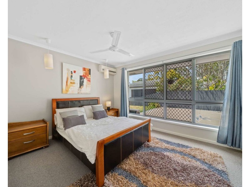 28 Ironbark Road, Chapel Hill QLD 4069