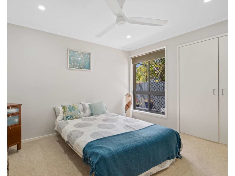 28 Ironbark Road, Chapel Hill QLD 4069