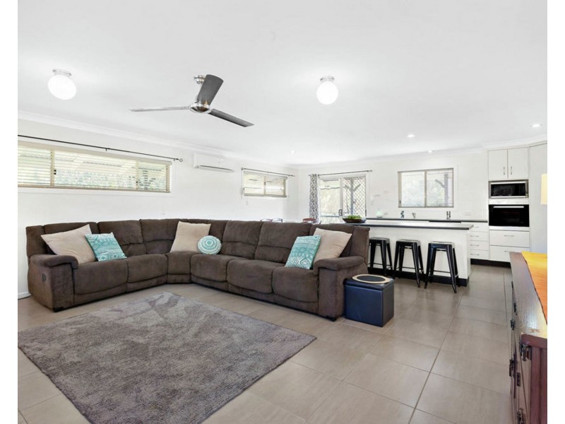 2-4 Yarra Court, Karalee QLD 4306