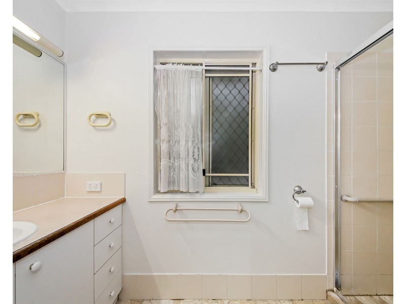 13/19 Merlin Tce, Kenmore QLD 4069