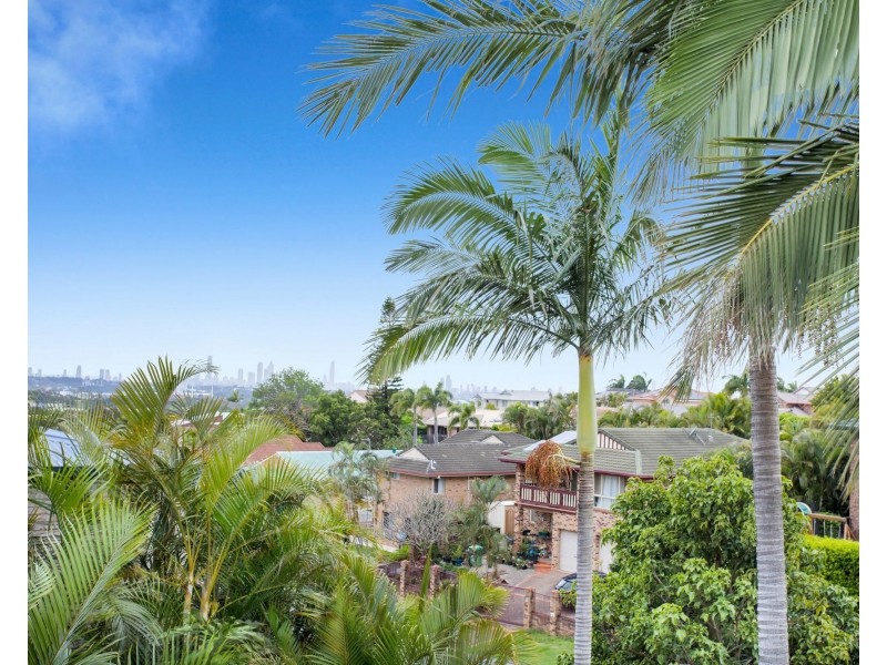 43 Armstrong Way, Highland Park QLD 4211