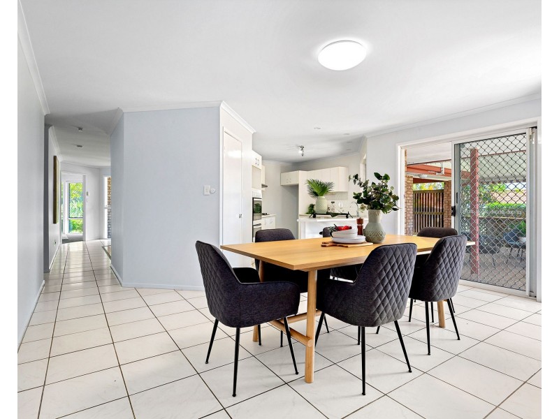 16 Fossicker Circuit, Springfield QLD 4300