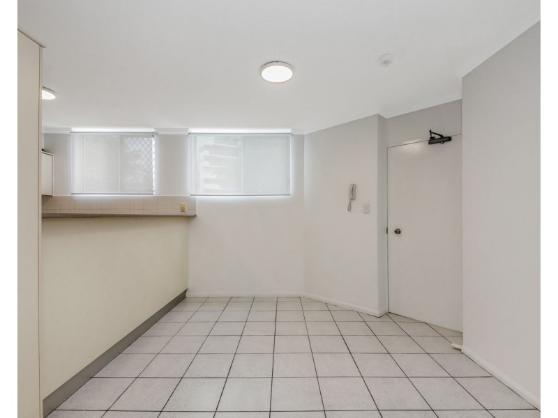 10/16 Patrick Lane, Toowong QLD 4066