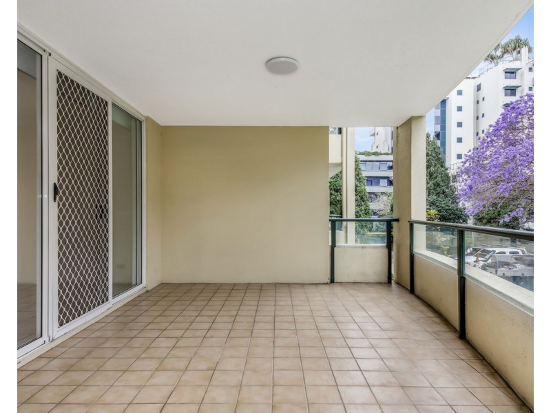 10/16 Patrick Lane, Toowong QLD 4066