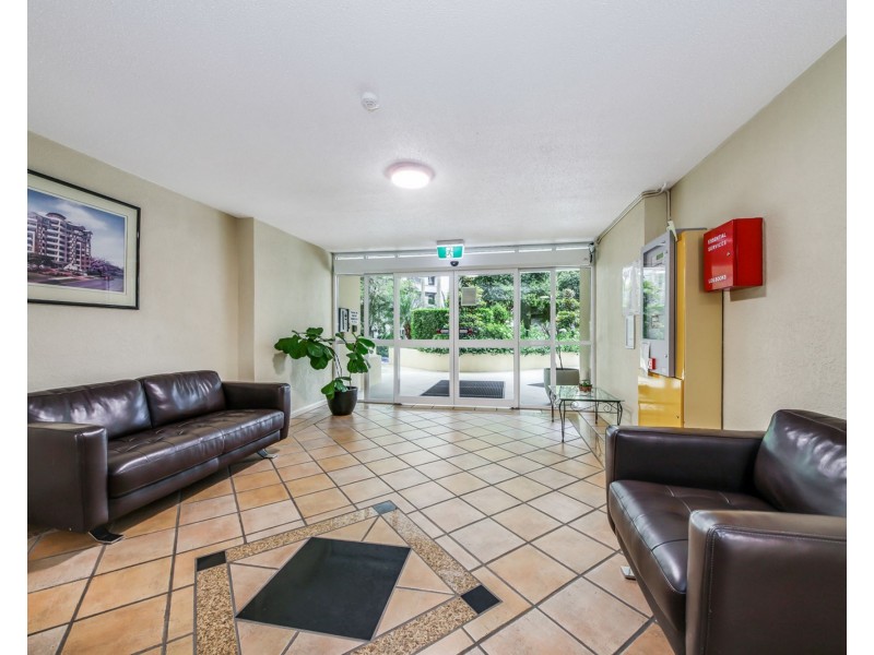 10/16 Patrick Lane, Toowong QLD 4066