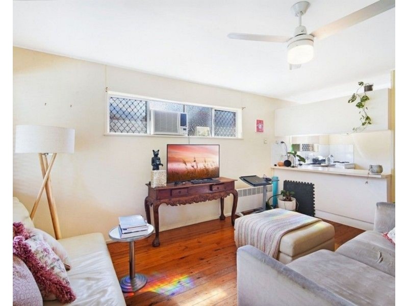 5 Spencer Street, Southport QLD 4215