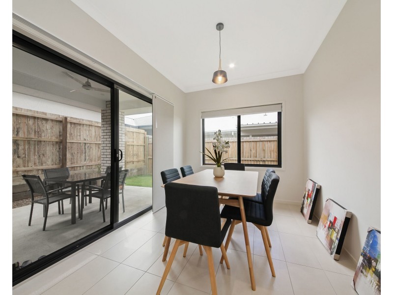 4 Wimbledon Close, Doolandella QLD 4077