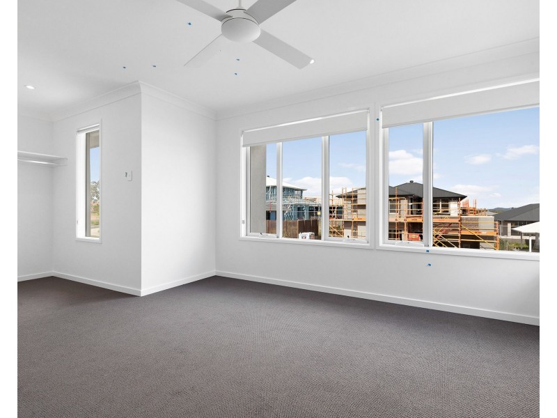 24 Bamboo Road, Greenbank QLD 4124