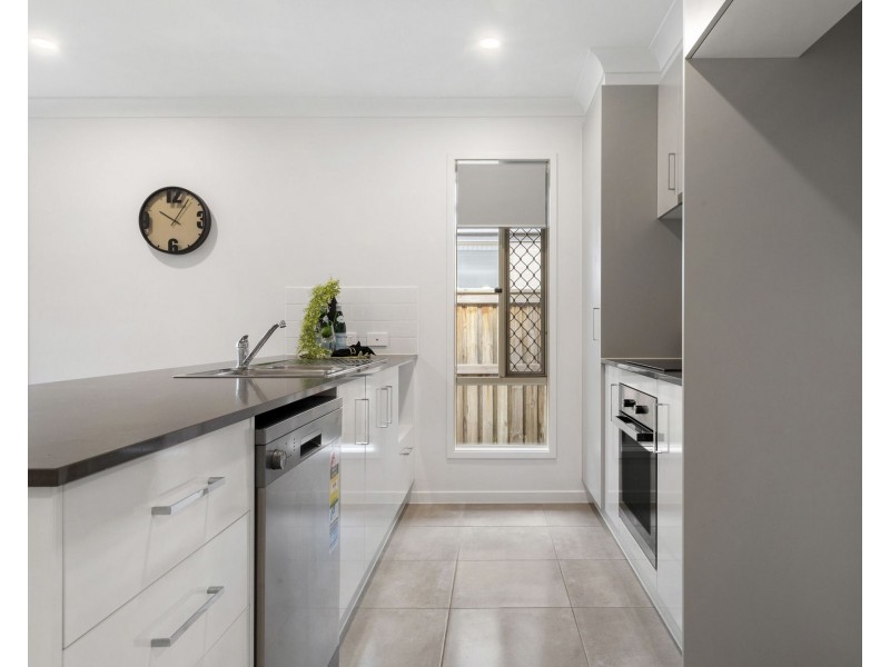 88 Watheroo Street, South Ripley QLD 4306