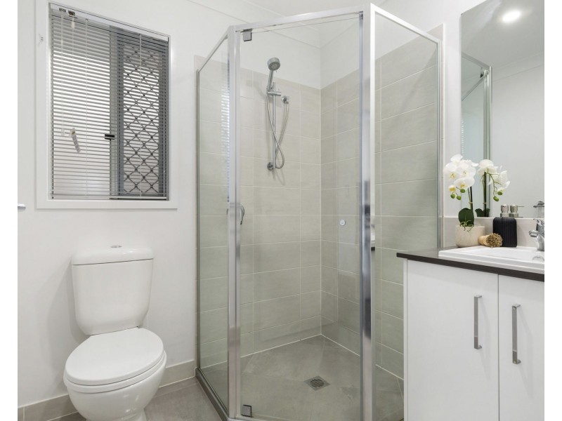 88 Watheroo Street, South Ripley QLD 4306