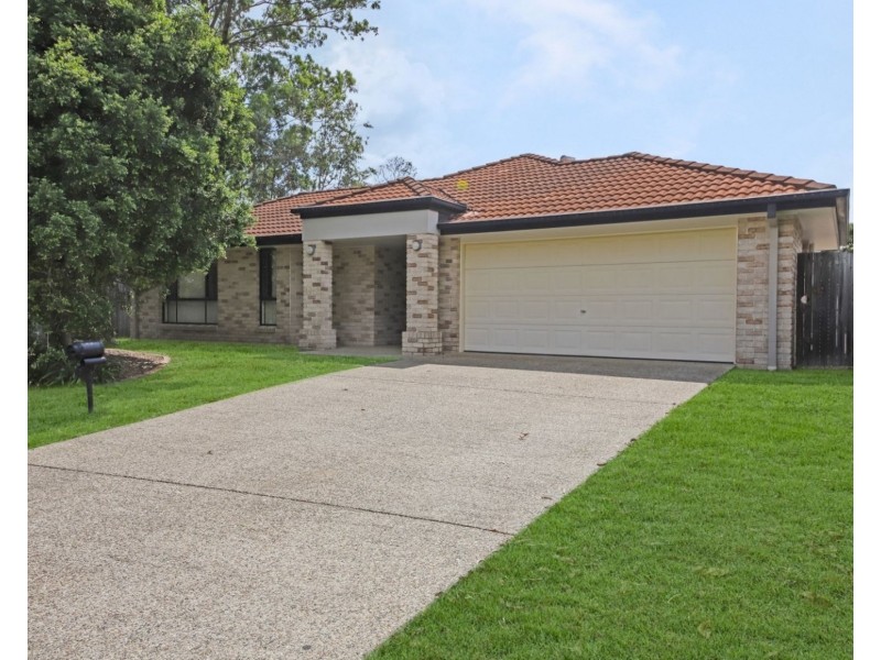 7 Savill Close, Forest Lake QLD 4078