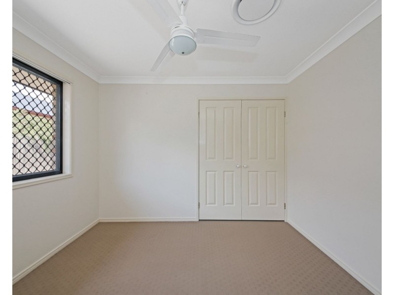 7 Savill Close, Forest Lake QLD 4078