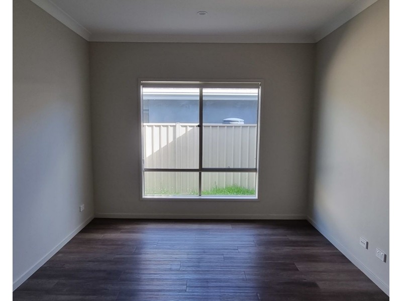 35 Whitehaven Street, Pallara QLD 4110