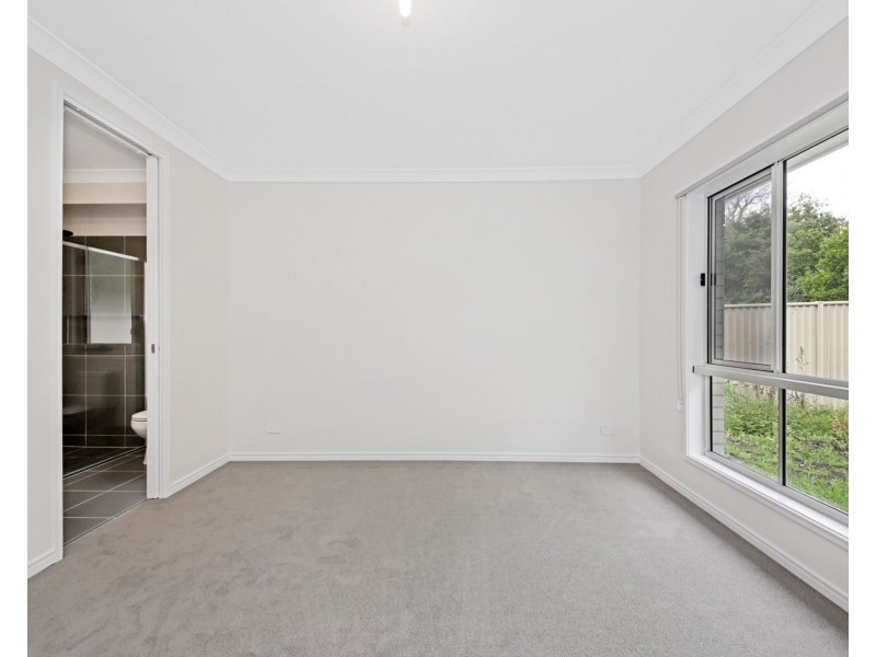 43 Johnston Street, Bellbird Park QLD 4300